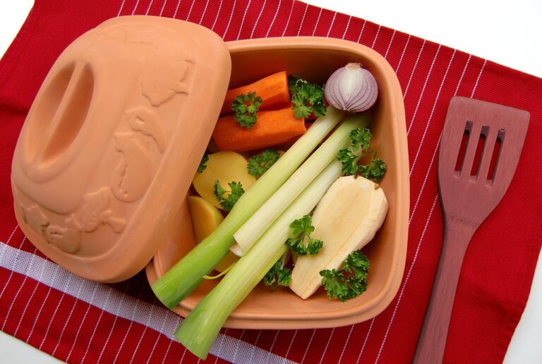 roman pot, vegetables, remove, cook, healthy, vegetarian, vegan